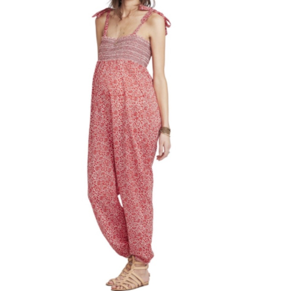 Hatch Maternity Jumpsuit Smocked Red Floral 0-2